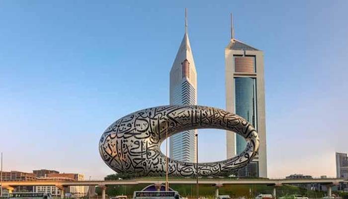 یواےای نے نئی ویزہ پالیسی متعارف کروادی