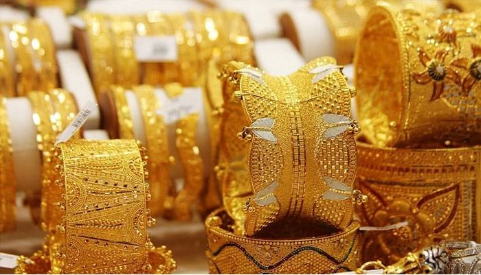 سونے کی قیمت میں مسلسل اضافے کے بعد بڑی کمی ریکارڈ