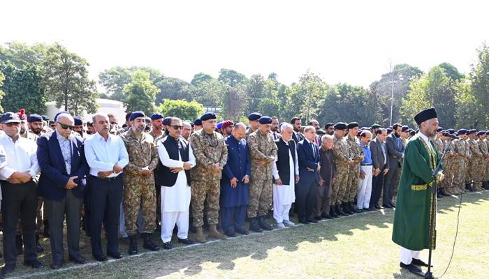 شہید میجر سبطین حیدر کی نماز جنازہ ادا کردی  گئی،آئی ایس پی آر 