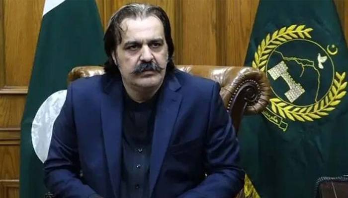 گنڈاپور کو وزارت کےمنصب سے ہٹانے کی اندرونی کہانی منظرعام پر آگئی