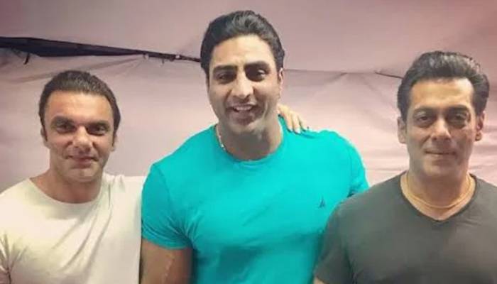 بالی ووڈ کے معروف اداکار دل کا دورہ پڑنے سے انتقال کرگئے
