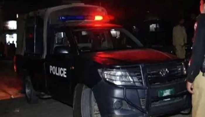  کراچی :ڈبل کیبن گاڑی چھیننے والے چاروں ملزمان پولیس مقابلے میں ہلاک