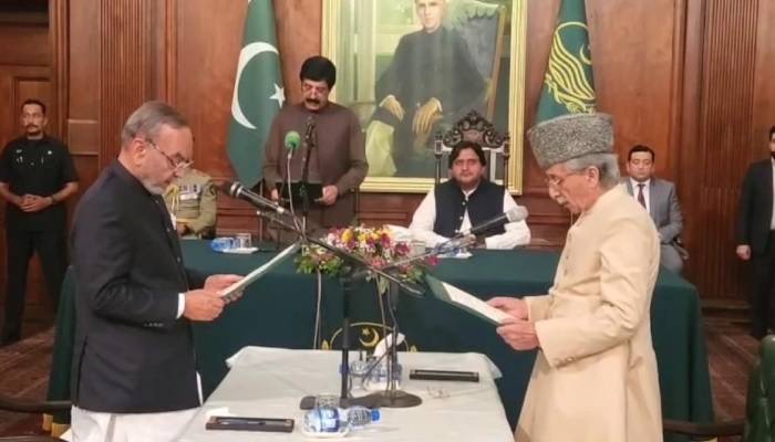 رانا اقبال اور منشاء اللہ بٹ نے صوبائی وزیر کا حلف اٹھا لیا