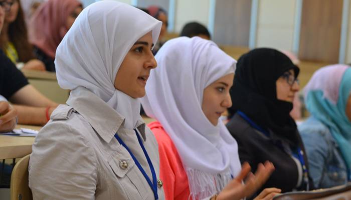 پاکستان کا فلسطینی طلبہ کو اسکالرشپس دینے کا اعلان