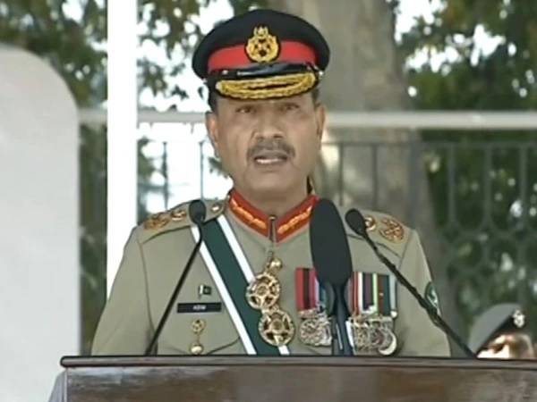 ’’معرکۂ حق‘‘ میں افواجِ پاکستان نے اپنی پیشہ وارانہ مہارت اور عزم سے دشمن کو شکست دی، فیلڈ مارشل