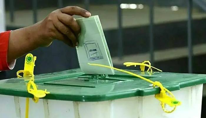 پنجاب بلدیاتی انتخابات میں پی ٹی آئی کے باہر ہونے کا خدشہ بڑھ گیا