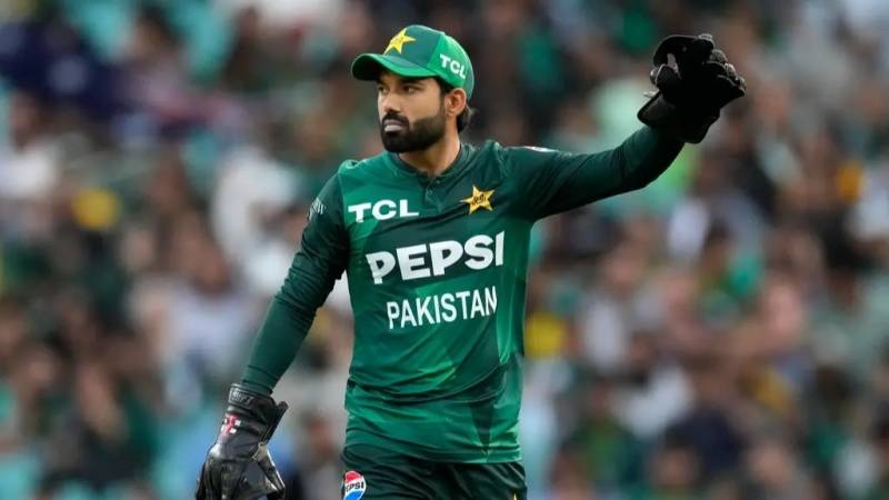 محمد رضوان کی ون ڈے کپتانی خطرے میں پڑ گئی