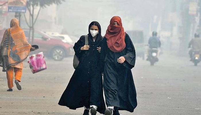 دنیا کے آلودہ ترین شہروں کی فہرست میں لاہور پہلے نمبر پر آگیا