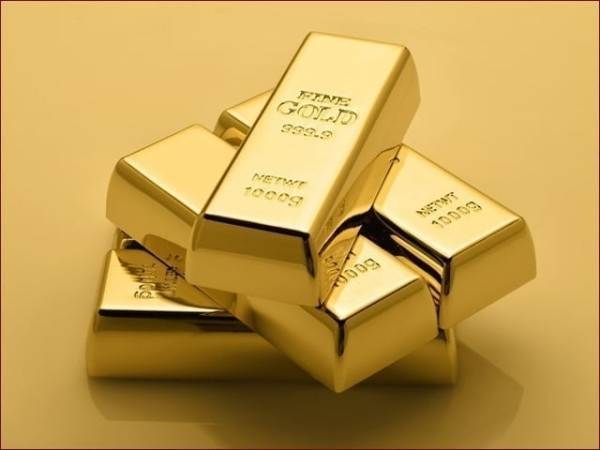 سونے کی قیمت میں آج بھی بڑی کمی