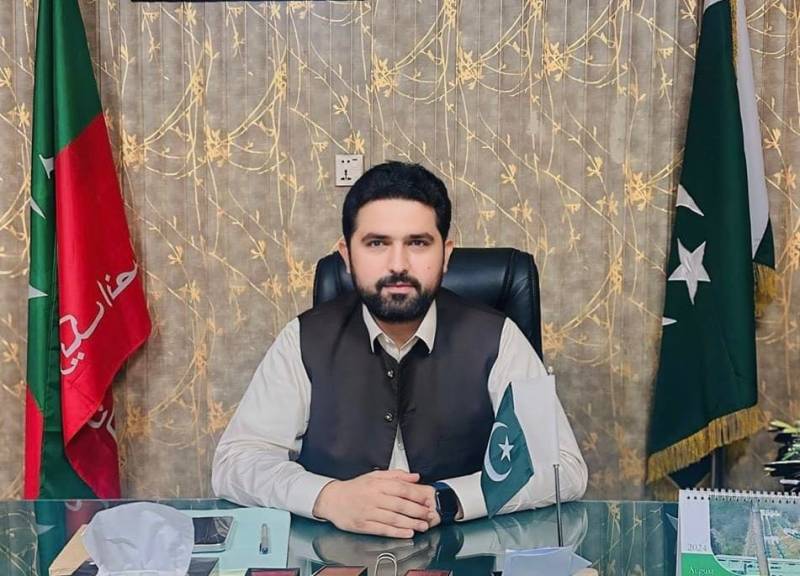 وزیراعلیٰ خیبرپختونخوا نے وفاق سے ملی بلٹ پروف گاڑیاں ٹھکرادیں