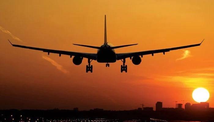 پاکستان کا اپنی فضائی حدود دو روز کیلئے بند کرنے کا فیصلہ
