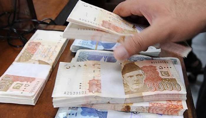 نوجوان گریجویٹس ا، انٹرمیڈیٹ طلبا کیلئے انٹرن شپ پروگرام کا اعلان ، ماہانہ 65 ہزار وظیفہ ملے گا
