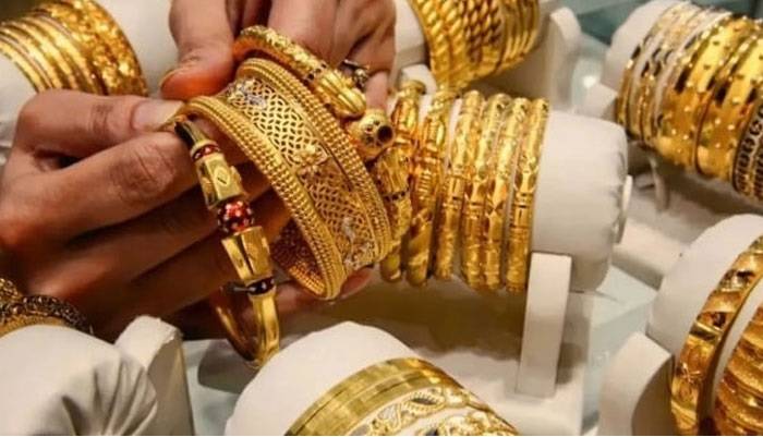 سونے کی فی تولہ قیمت میں 3500 روپے کا بڑا اضافہ ریکارڈ