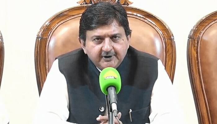 مقامی حکومتوں کو بااختیاربنانے کیلئے وفاق 27ویں آئینی ترمیم کرے،ملک احمد خان