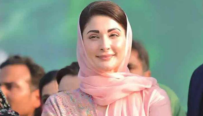 وزیراعلی مریم نوازنے شادی کارڈ پر تصویر لگانے والے شہری کو 1 لاکھ روپےکا چیک بھیج دیا