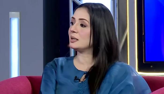 طلاق کیوں ہوئی؟ معروف پاکستانی اداکارہ صائمہ قریشی کی لب کشائی