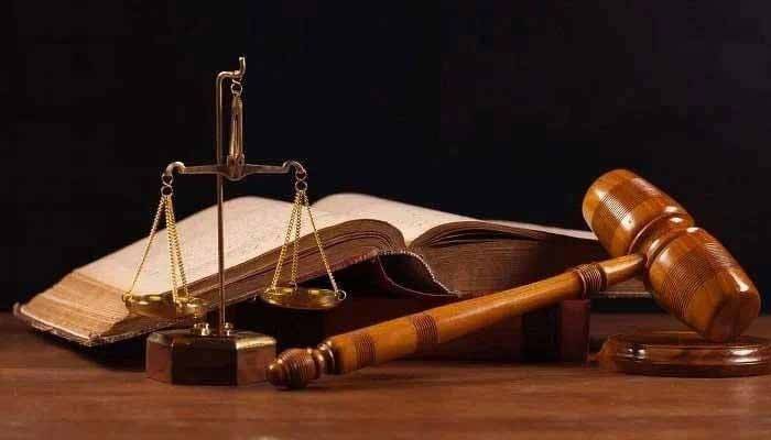 27ویں آئینی ترمیم: چیف الیکشن کمشنر کی تعیناتی سے متعلق معاملات طے نہ پاسکے