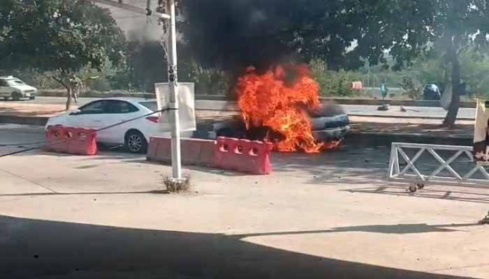اسلام آباد کچہری کے باہر خودکش دھماکا، 12 افراد جان کی بازی ہار گئے