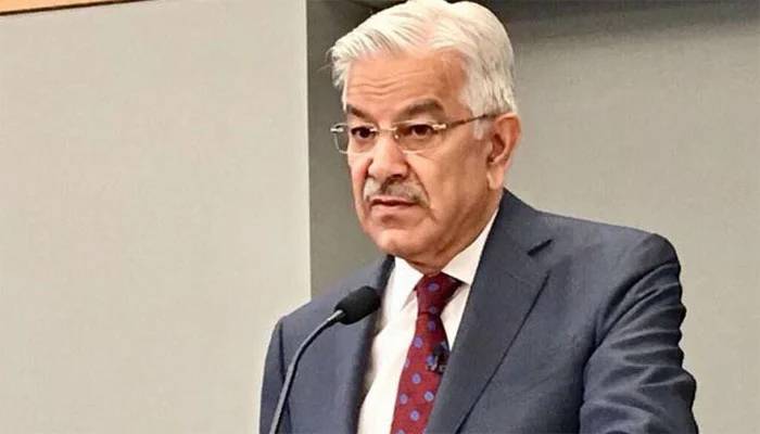 پاکستان افغانستان میں کارروائی کا حق رکھتا ہے، وزیر دفاع خواجہ آصف