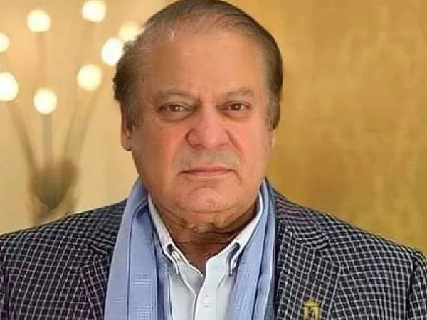 27 ویں آئینی ترمیم کی منظوری کیلئے سابق وزیر اعظم نے کمر کس لی
