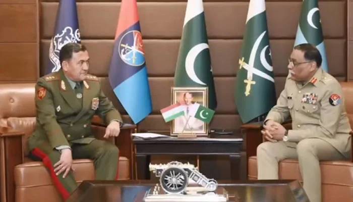 جنرل ساحر شمشاد مرزا  سے تاجک وزیر دفاع کی ملاقات، دو طرفہ دلچسپی کے امور پر تبادلہ خیال