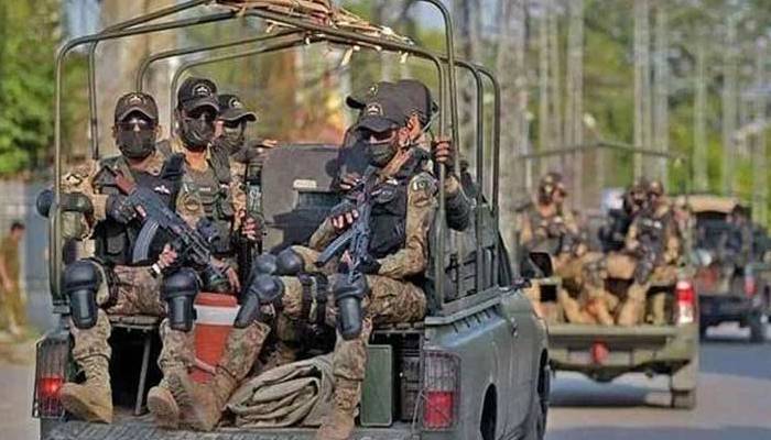 سیکیورٹی فورسز کی بروقت کارروائی ، اہم خوارجی سرغنہ سمیت 10 دہشتگرد جہنم واصل