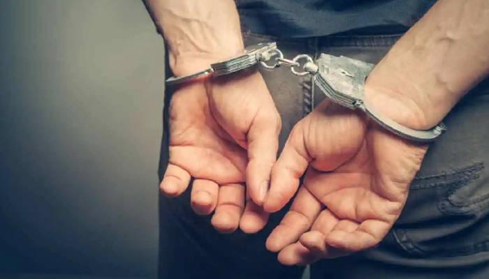 گجرات: ریڈ بک کے انتہائی مطلوب انسانی سمگلر سمیت 3 ملزمان گرفتار