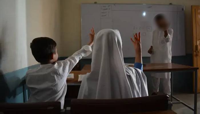 تعلیمی اداروں میں بھرتیوں کے لیے سیکس آفینڈر ریکارڈ کی لازمی تصدیق کی تجویز