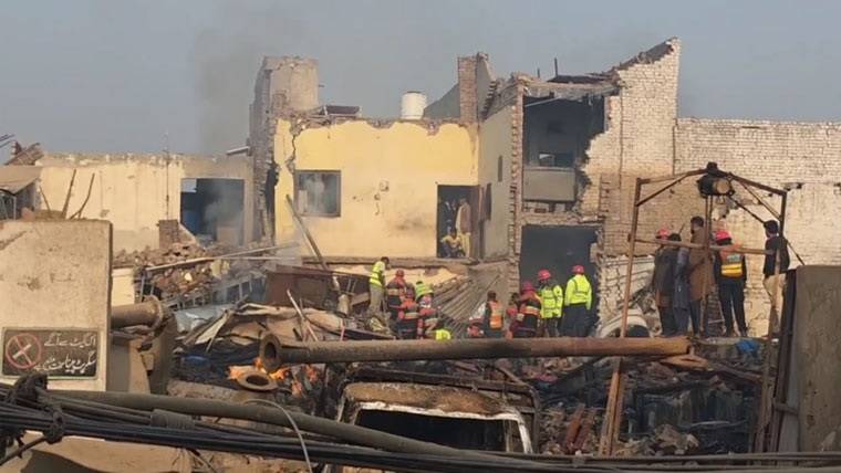 فیصل آباد: کیمیکل فیکٹری میں بوائلر دھماکے سے 16 افراد جاں بحق، متعدد زخمی