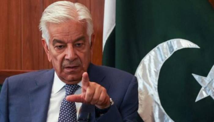 بھارت کے ساتھ جنگ کا خطرہ اب بھی برقرار ہے، خواجہ آصف