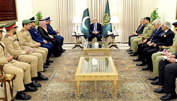 وزیراعظم سے سعودی چیف آف جنرل سٹاف کی ملاقات،غیرمتزلزل حمایت کا اعادہ