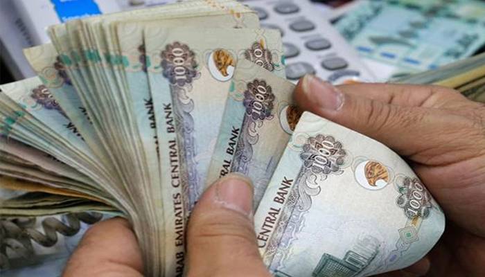 متحدہ عرب امارات: آئندہ سال ملازمین کی تنخواہوں میں کتنا اضافہ ہوگا؟