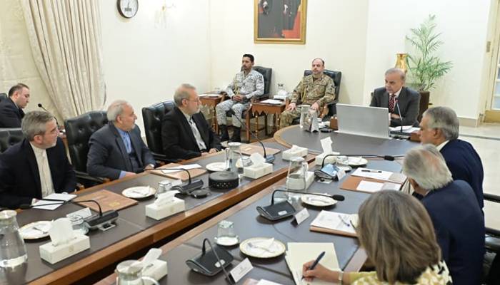 وزیر اعظم سے  ایران کی سپریم نیشنل سیکیورٹی کونسل کے سیکریٹری کی ملاقات
