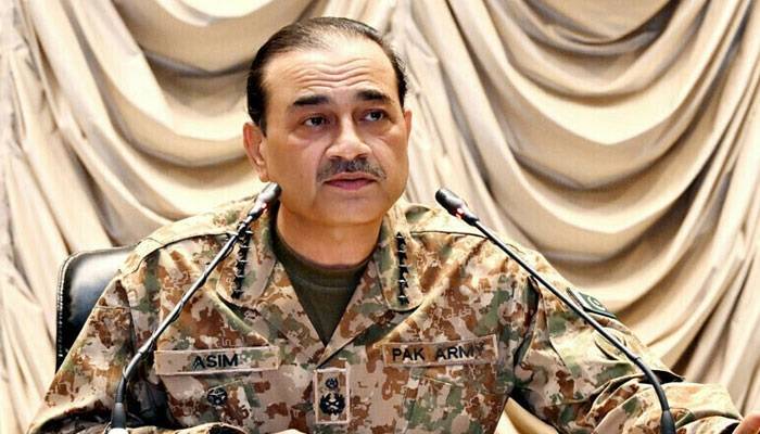 دہشتگردی اور پیچیدہ چیلنجز کے باوجود قومی سلامتی کیلئے پُرعزم ہیں، فیلڈ مارشل