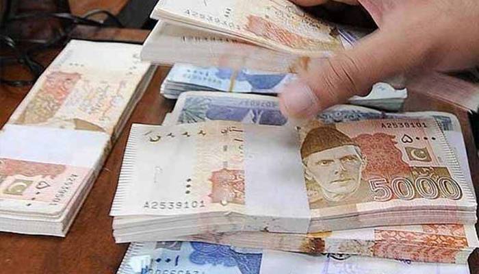 وزیر اعظم کی تنخواہ دار طبقے پر ٹیکس ریٹ کم کرنے کی ہدایت