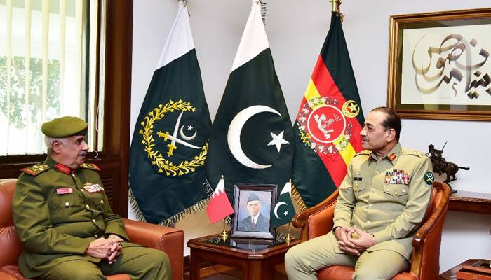 فیلڈ مارشل سے کمانڈر بحرین نشنل گارڈ کی ملاقات، دفاعی تعلقات پر بات چیت
