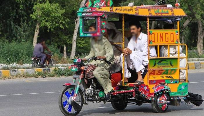 پاکستان کے بڑے شہر کی 20 اہم شاہراہوں پر رکشوں کا داخلہ بند