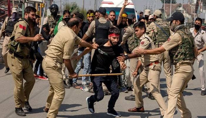 کشمیرکی خصوصی حیثیت ختم کیےجانے کے بعد مقبوضہ وادی کی صورتحال ابترہوچکی،بھارتی ویب سائٹ