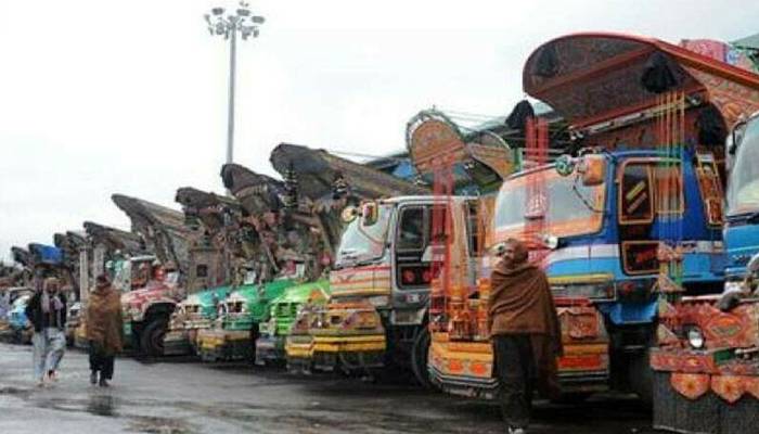 بھاری جرمانے، گڈز کیرئیر ایسوسی ایشن نے ملک گیر ہڑتال کا اعلان کردیا