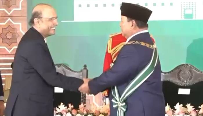 صدرمملکت نے انڈونیشیا کے صدر کو اعلیٰ ترین ایوارڈ نشان پاکستان سے نواز دیا