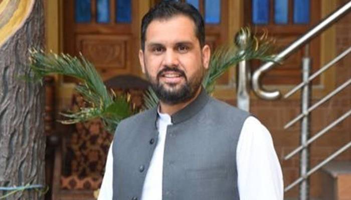 خیبرپختونخوا کے وزیر مینا خان کو ہائر ایجوکیشن کا اضافی قلمدان دیدیا گیا
