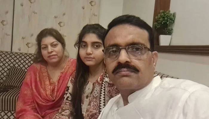 ڈی ایس پی کے ہاتھوں بیوی اور بیٹی کا قتل، اندرونی کہانی سامنے آگئی