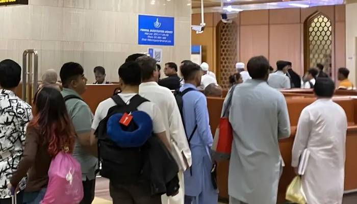 اس سال 66,154 مسافروں کو آف لوڈ کیا گیا،  ایف آئی اےکی قائمہ کمیٹی کو بریفنگ