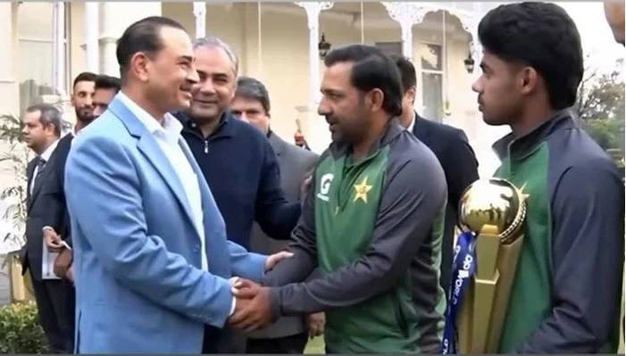 انڈر 19 ایشیا کپ جیتنے کے بعد سرفراز احمد کی انسٹاگرام اسٹوری وائرل