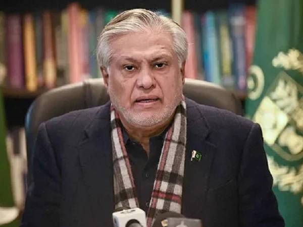 پاکستان کی مسلح افواج نے 4 روزہ جنگ میں بھارتی غرور خاک میں ملا دیا، اسحاق ڈار