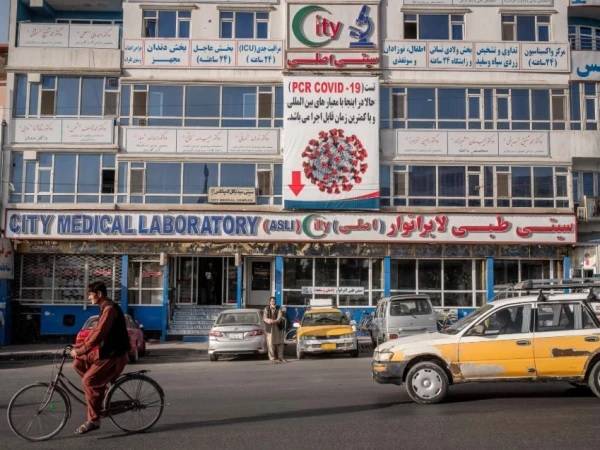 افغانستان میں ادویات کا شدید بحران، لاکھوں زندگیاں خطرے میں پڑ گئیں