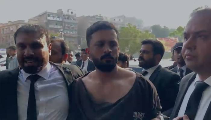 رجب بٹ پر حملہ، وکیل میاں علی اشفاق کی ملوث وکلاء کا لائسنس معطل کرنے کی درخواست