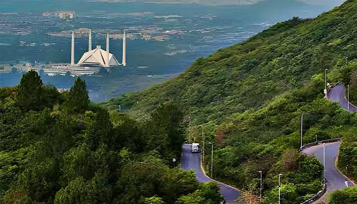 گزشتہ 2 سالوں میں اسلام آباد کے گرین ایریا میں کتنا اضافہ ہوا؟