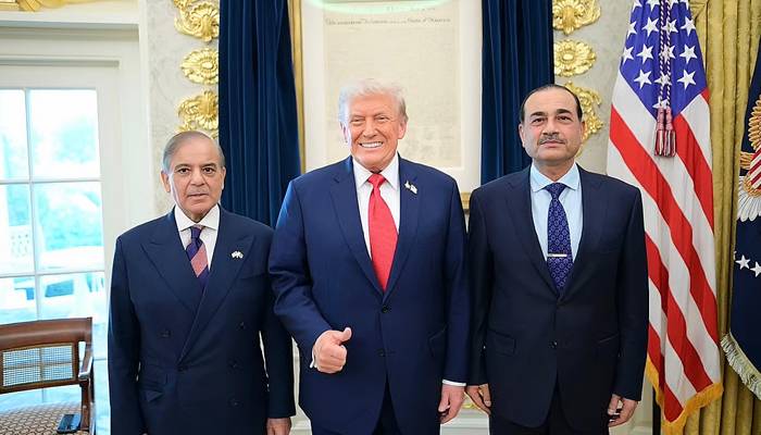  بہترین سفارت کاری کی بدولت پاکستان خطے میں مرکز نگاہ بن گیا ،دی ڈپلومیٹ