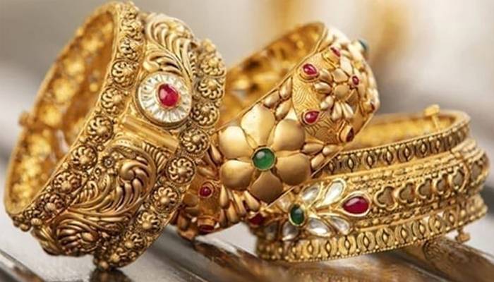 سونے کی فی تولہ قیمت میں 3700 روپے کا مزید اضافہ